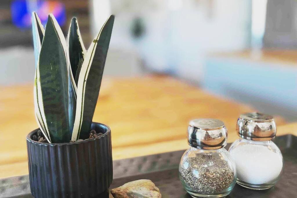Beautiful Newly Remodeled Home, Near Jt Park Joshua Tree Exterior foto